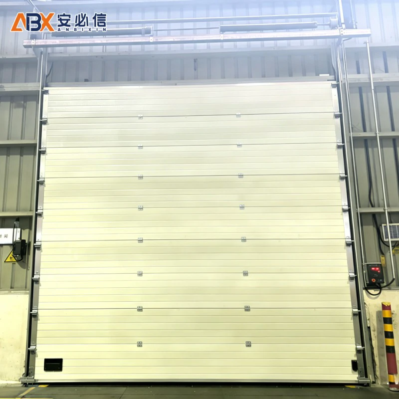 伊春市工业滑升门